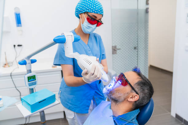 Best Holiday Emergency Dentist in Loma Ri, CA
